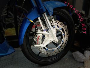 Lên heo dầu Brembo M50, Pat CNC nguyên khối, phuộc USD Blue