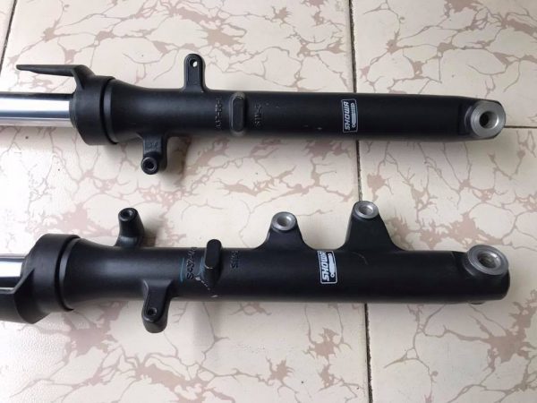 Phuộc trước Showa Suzuki Satria Fi - Raider Fi Việt Nam - Raider xăng cơ - Ảnh 4